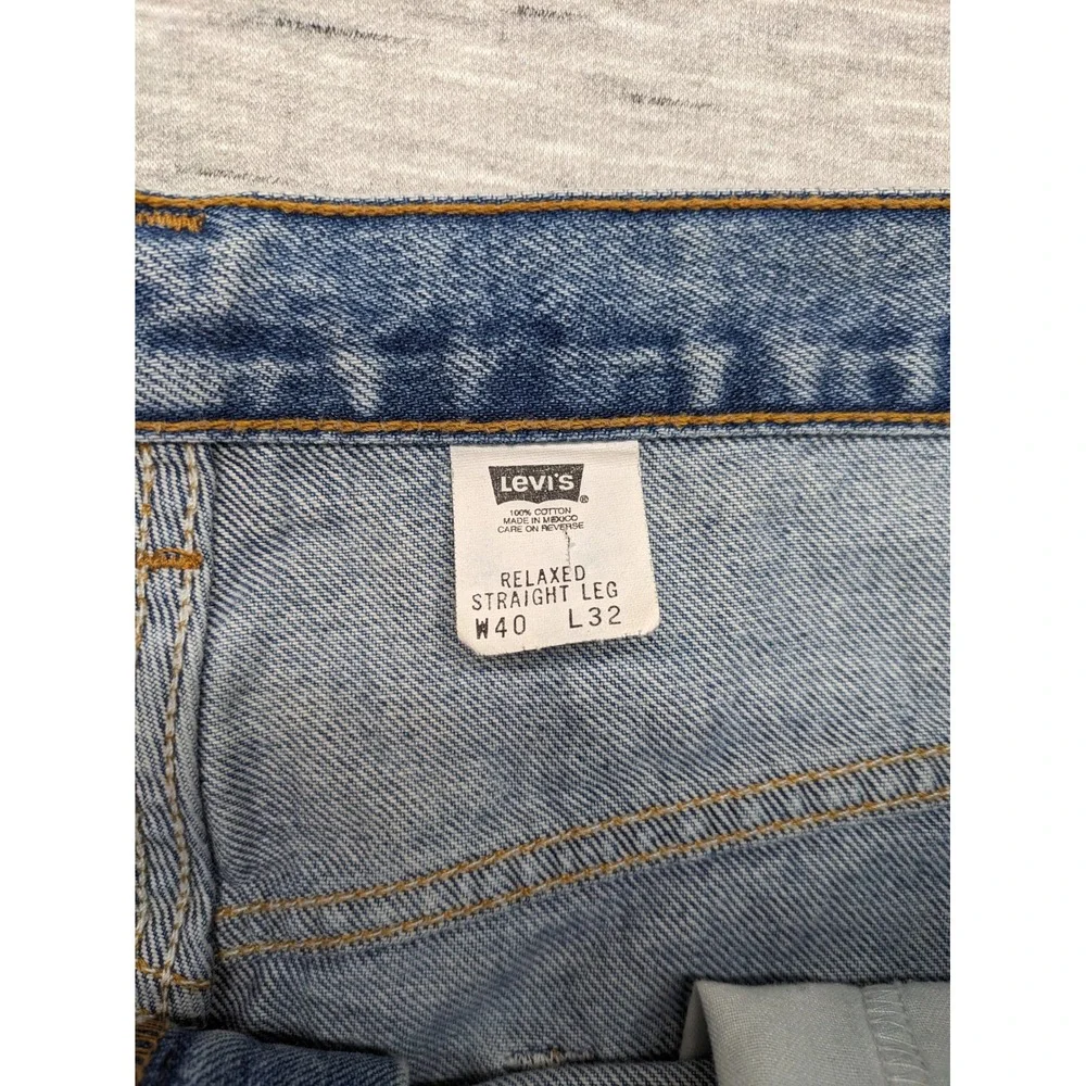 Vtg Levi's Relaxed Fit Jeans Straight Leg Denim Pants Casual Classic 40x32 STAIN
